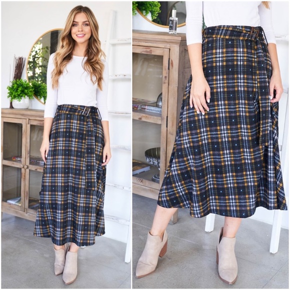 Trend Setter Diva Boutique Dresses & Skirts - BLACK MUSTARD CHECKERED SKIRT